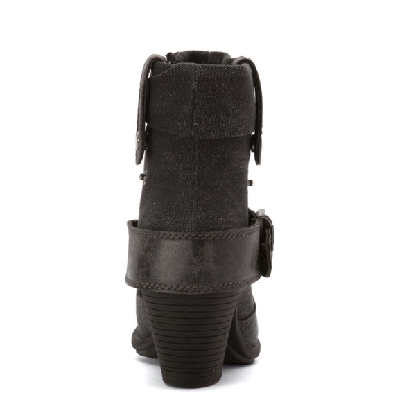 Fold Over Oversized Belted Buckle Tall Ankle Boots - Picture 8 of 8